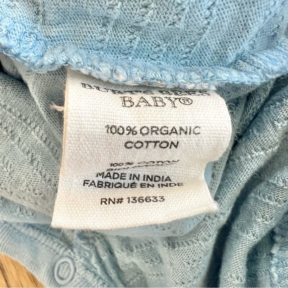 Burt’s Bees Baby Newborn Baby Boy Textured Organic Footed Onesie Size Newborn - Picture 9 of 9